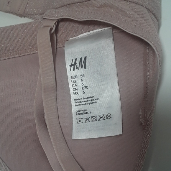 Bras. Set of 2 - Picture 3 of 4